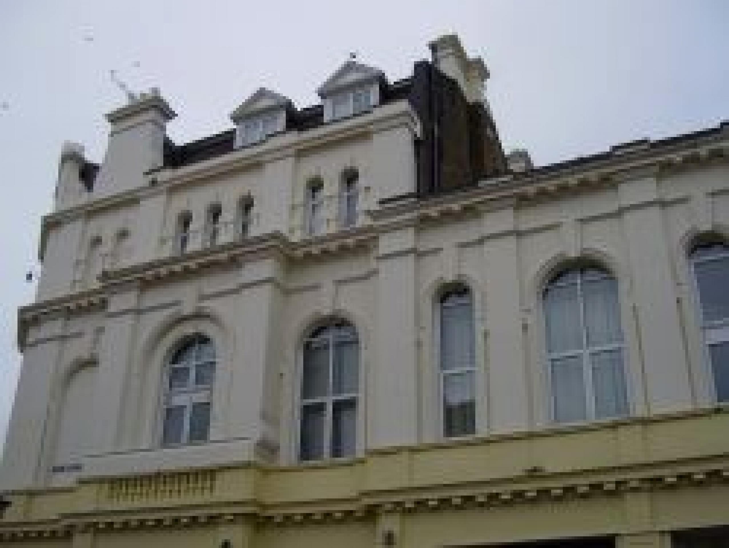 			Studio Apartment, 1 bath, 1 reception Flat			 Kilburn High Road, KILBURN NW6 NW6